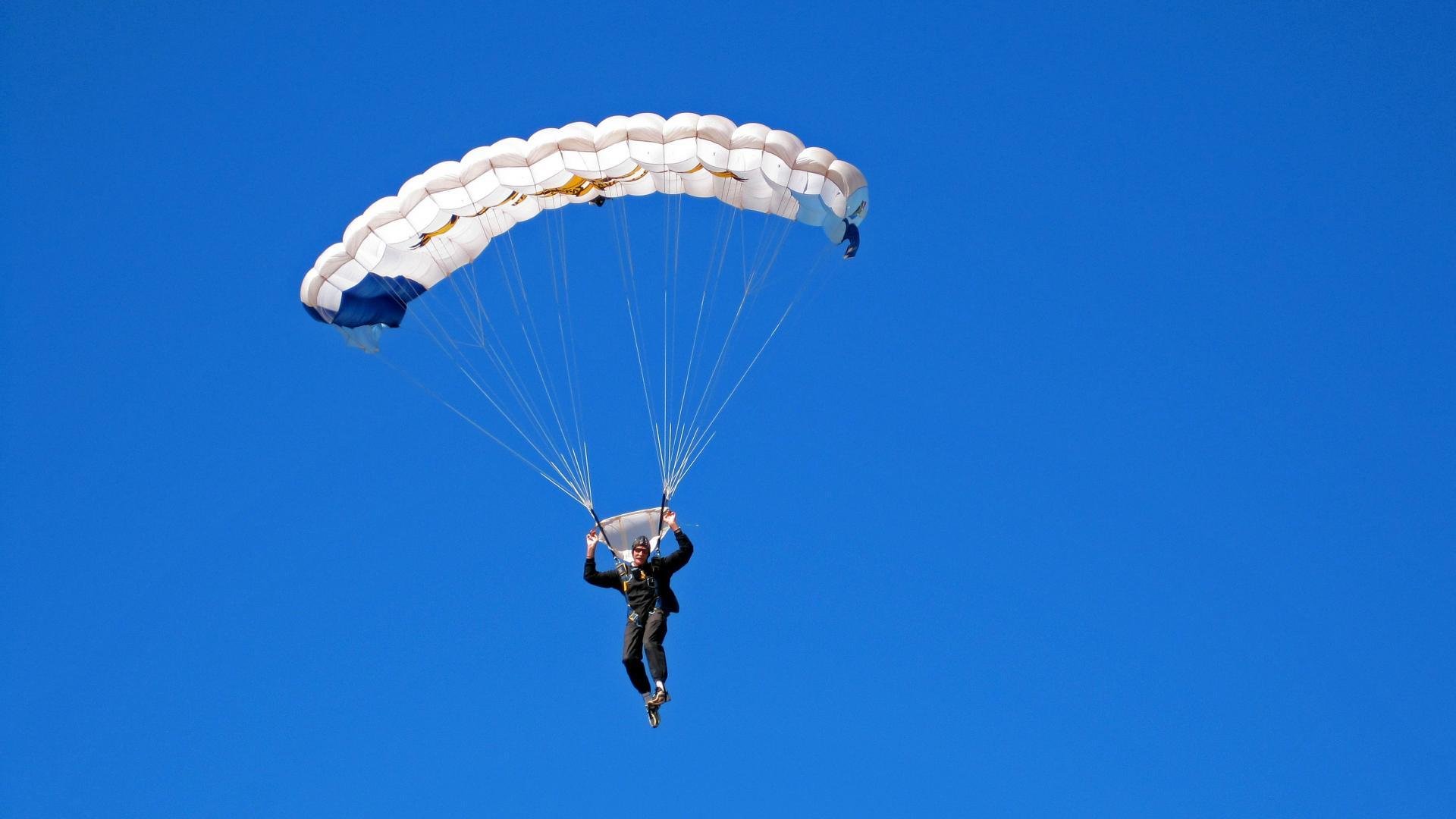 九游(jiuyou)官方网站-比分反转：北京队在第四节大逆转夺冠！，北京队判罚