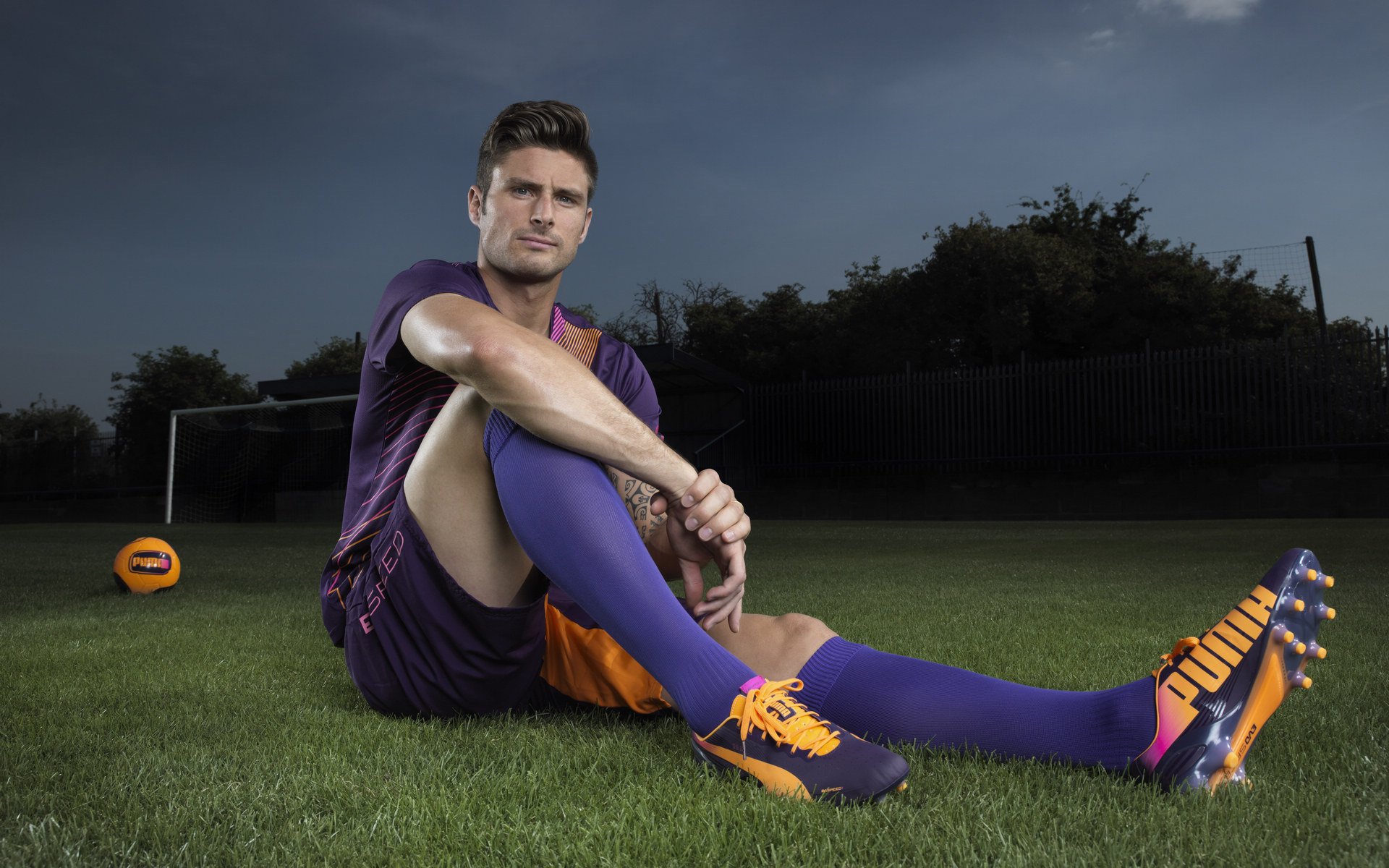 九游官网下载电脑版-球迷自制短视频：最感人、最激励人心的现场瞬间，足球球迷的视频